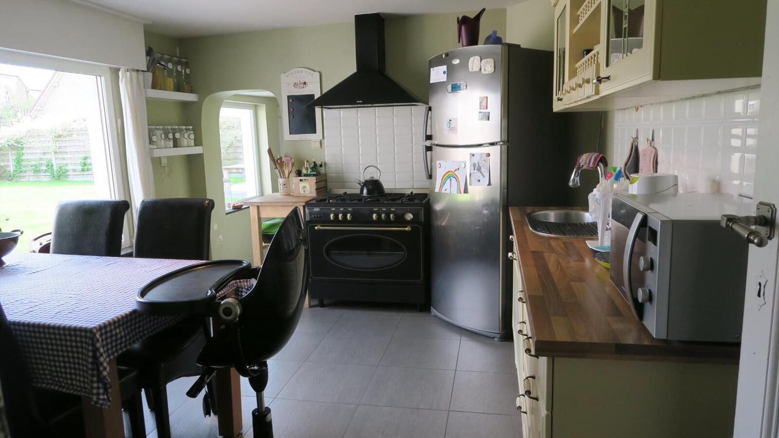 Karaktervolle halfopen woning in Centrum Woumen 