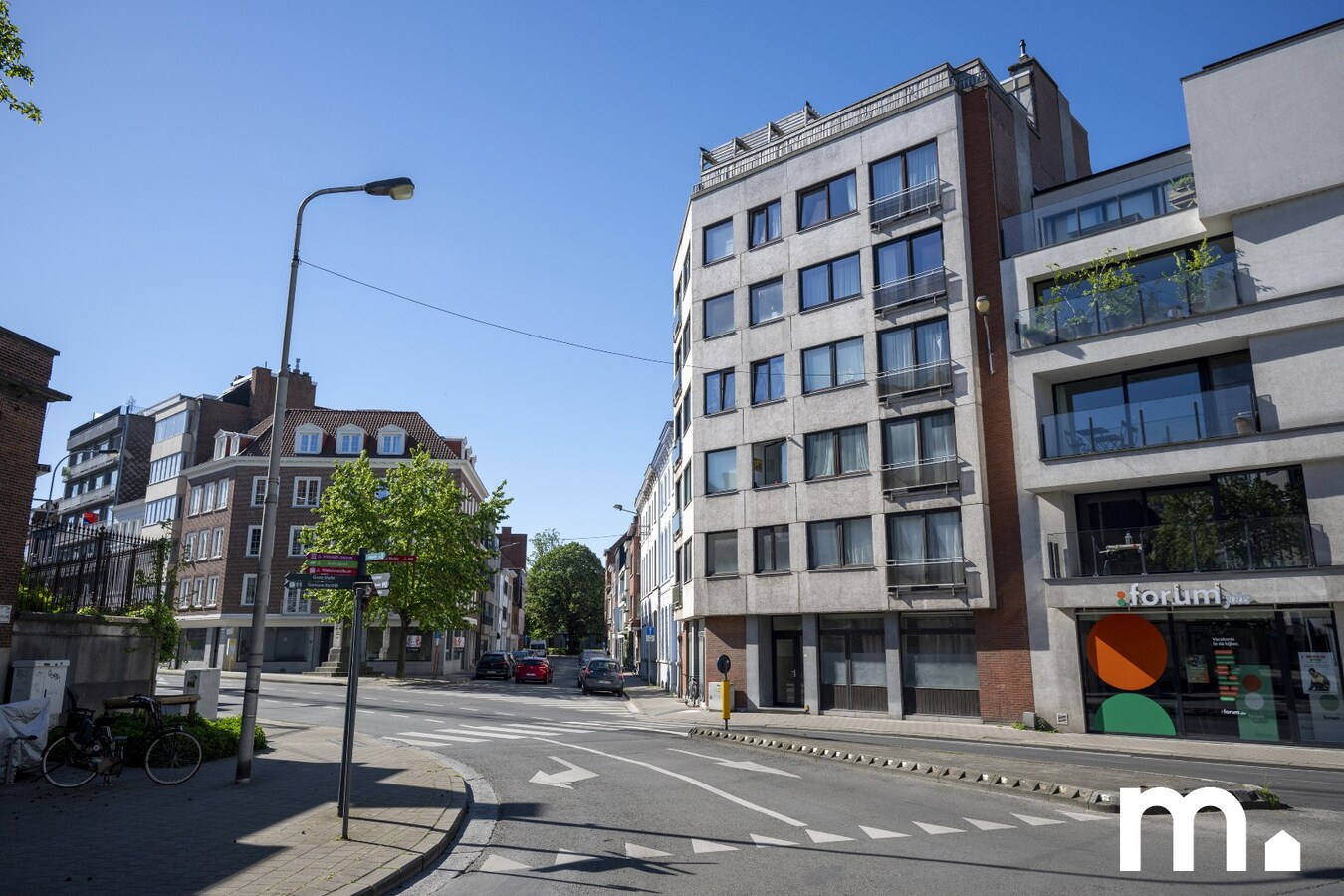 Instapklaar appartement met prachtig uitzicht in het hart van Kortrijk ! 
