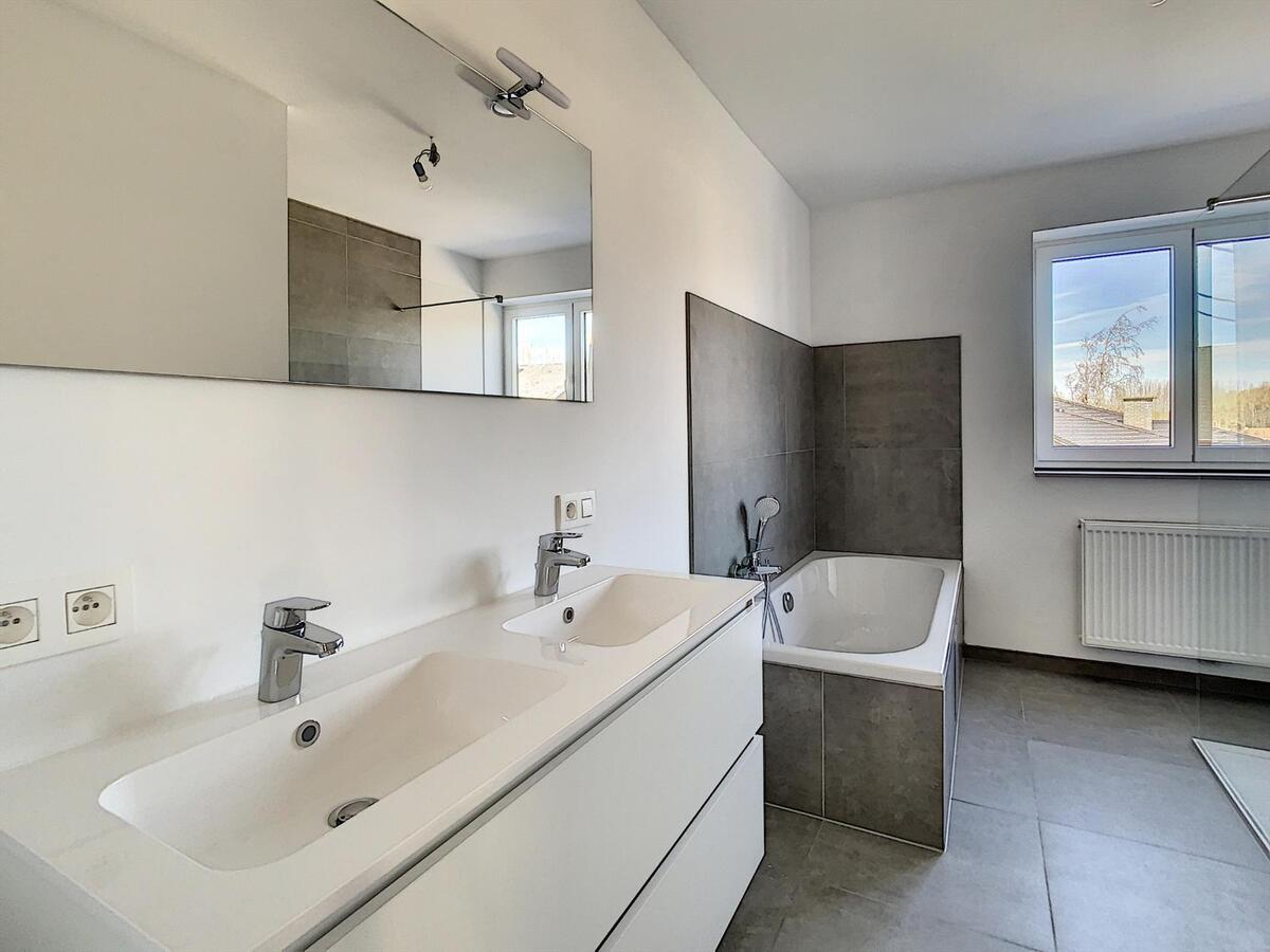 Verkocht! 2 prachtige BEN-woning 