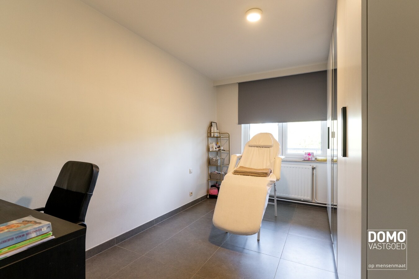 RUIM 2-SLAAPKAMERAPPARTEMENT MET TWEE TERRASSEN EN ENERGIELABEL B 