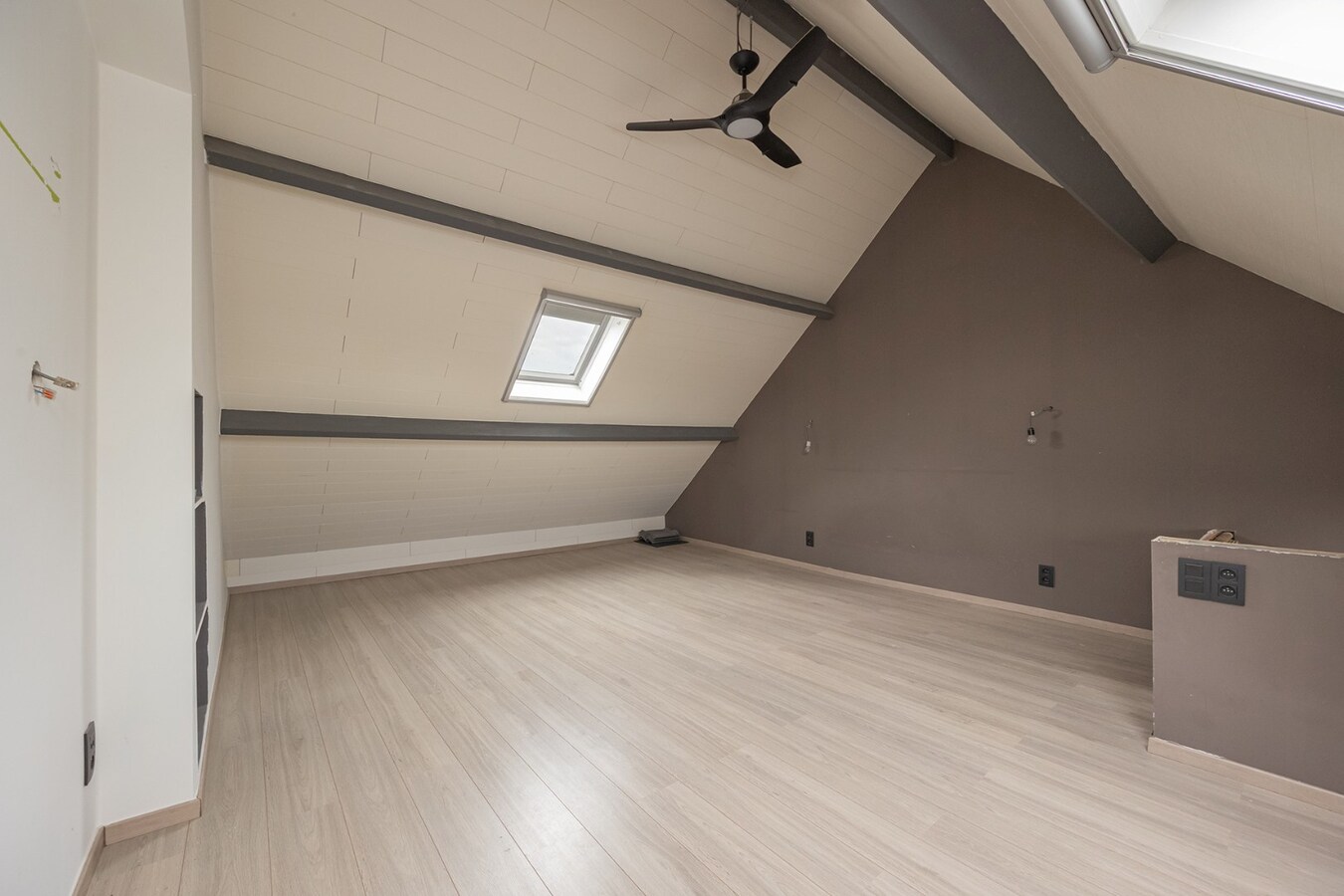 Charmante burgerwoning met stadskoer te Oud-Berchem! 