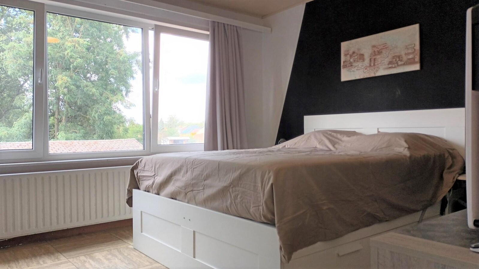 GUNSTIG GELEGEN 2-SLAAPKAMER APPARTEMENT TE LEOPOLDSBURG. 