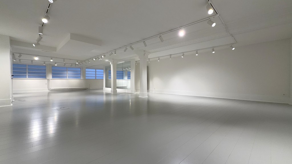 Prachtig kantoor/showroom te huur in hartje Antwerpen