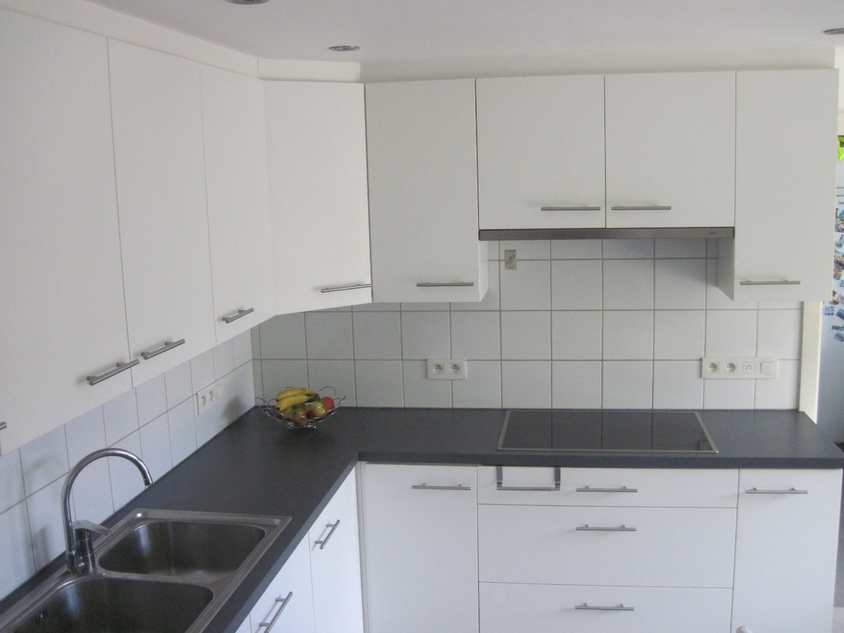 Prachtige en praktische woning (volledig vernieuwd anno 2012) ! 