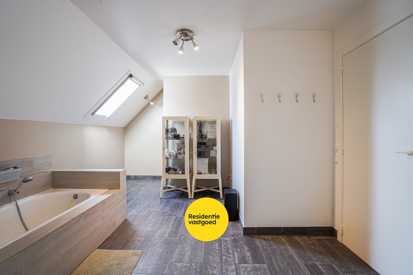 Ruime gezinswoning in doodlopende straat 