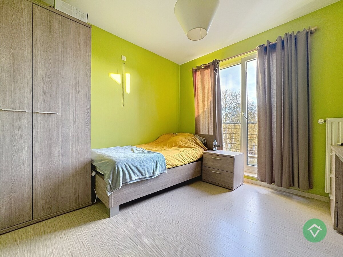 Luxe villa-appartement met dubbele garage en prachtig uitzicht in Koekelare 