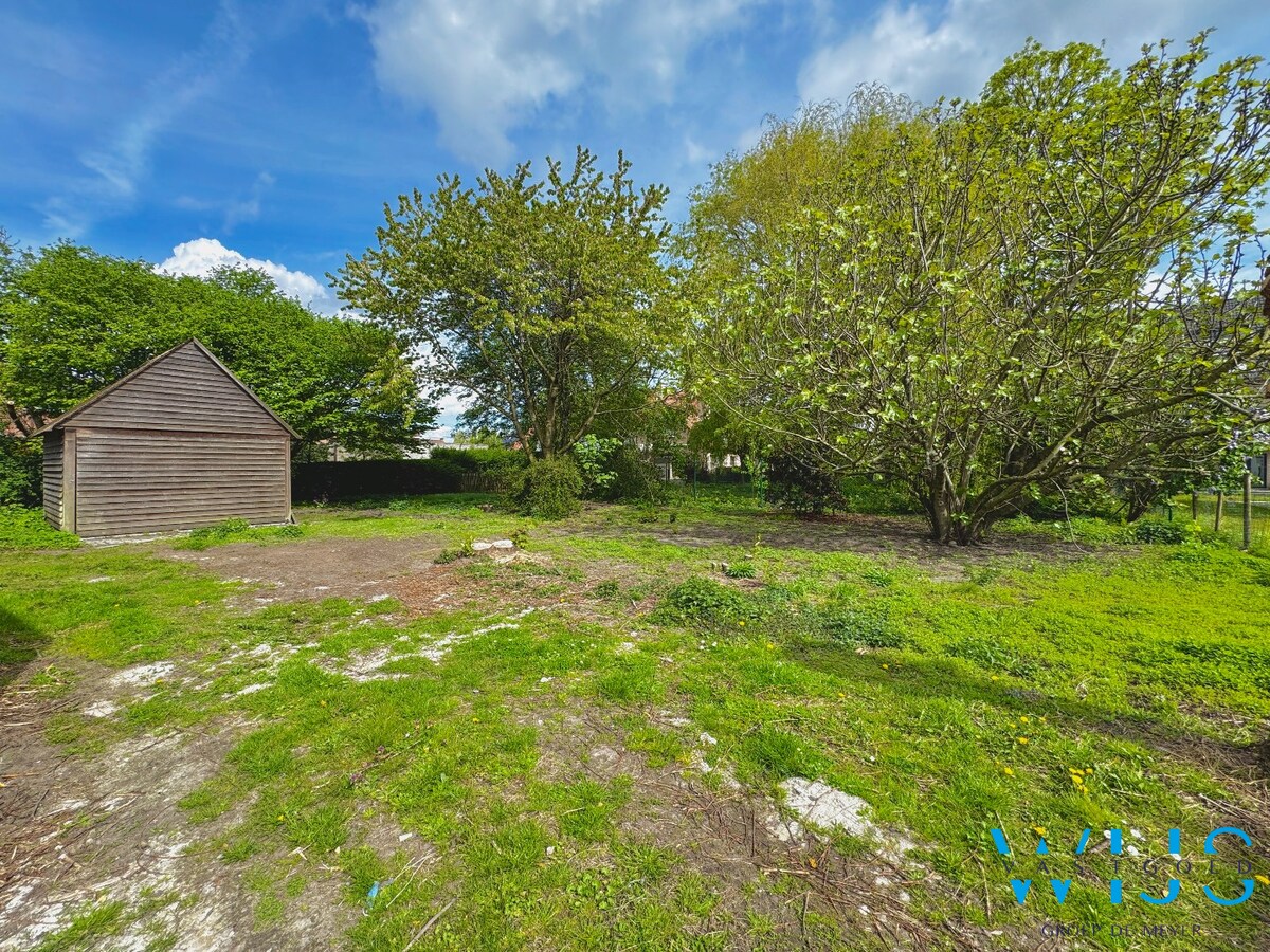 Bouwgrond van 470 m² voor halfopen bebouwing te Zelzate 