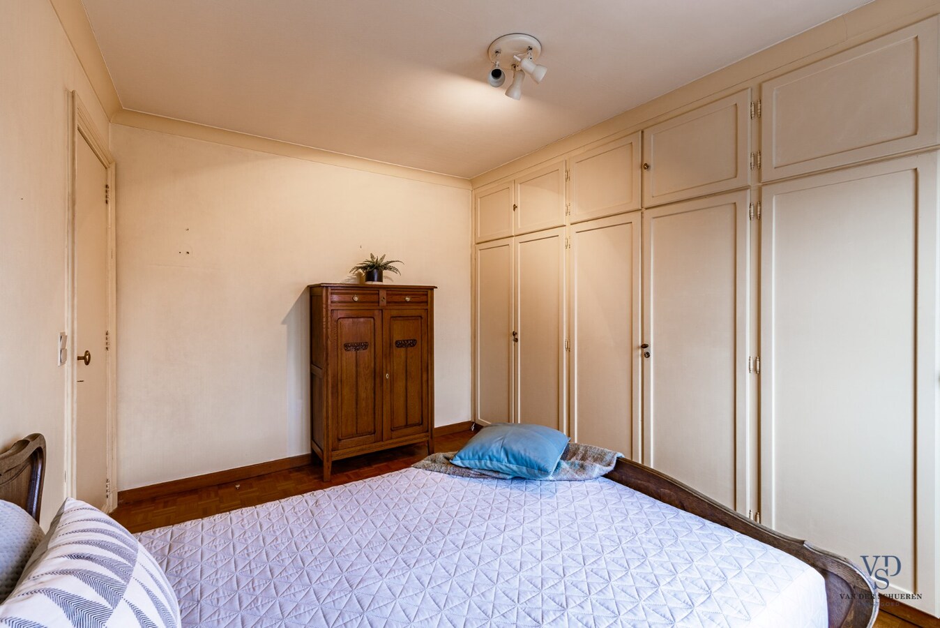 Statige Half Open Bebouwing 