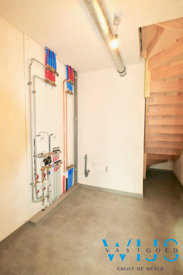 Tijdloze nieuwbouw met 4 slaapkamers te ERTVELDE ! 