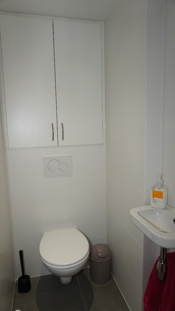 PRACHTIG VERNIEUWD APP. MET  ZICHT OP PARK 