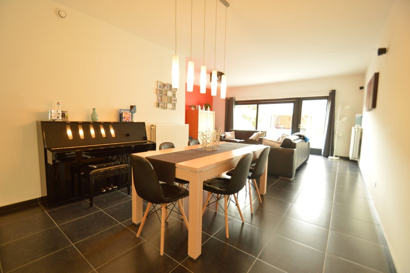 Knappe gezinswoning met 5 slpk te Heulebrug 