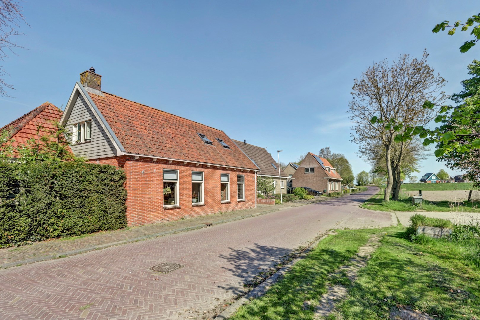 Eengezinswoning verkocht | onder voorbehoud in Oudebildtzijl