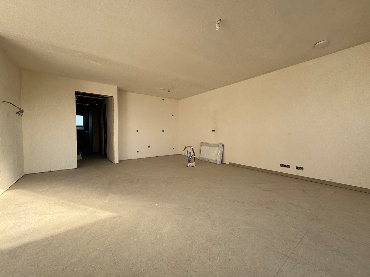 Uniek nieuwbouw appartement met 2 slaapkamers en veel zonlicht te Eernegem 