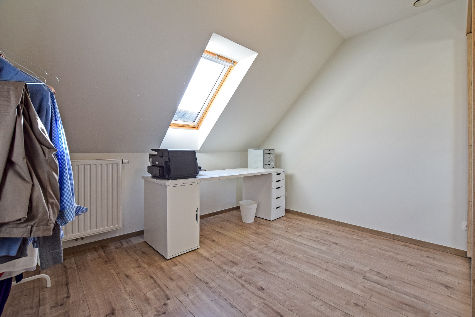 Goed gelegen opbrengsteigendom met een bruikbare vloeroppervlakte van 220m² 