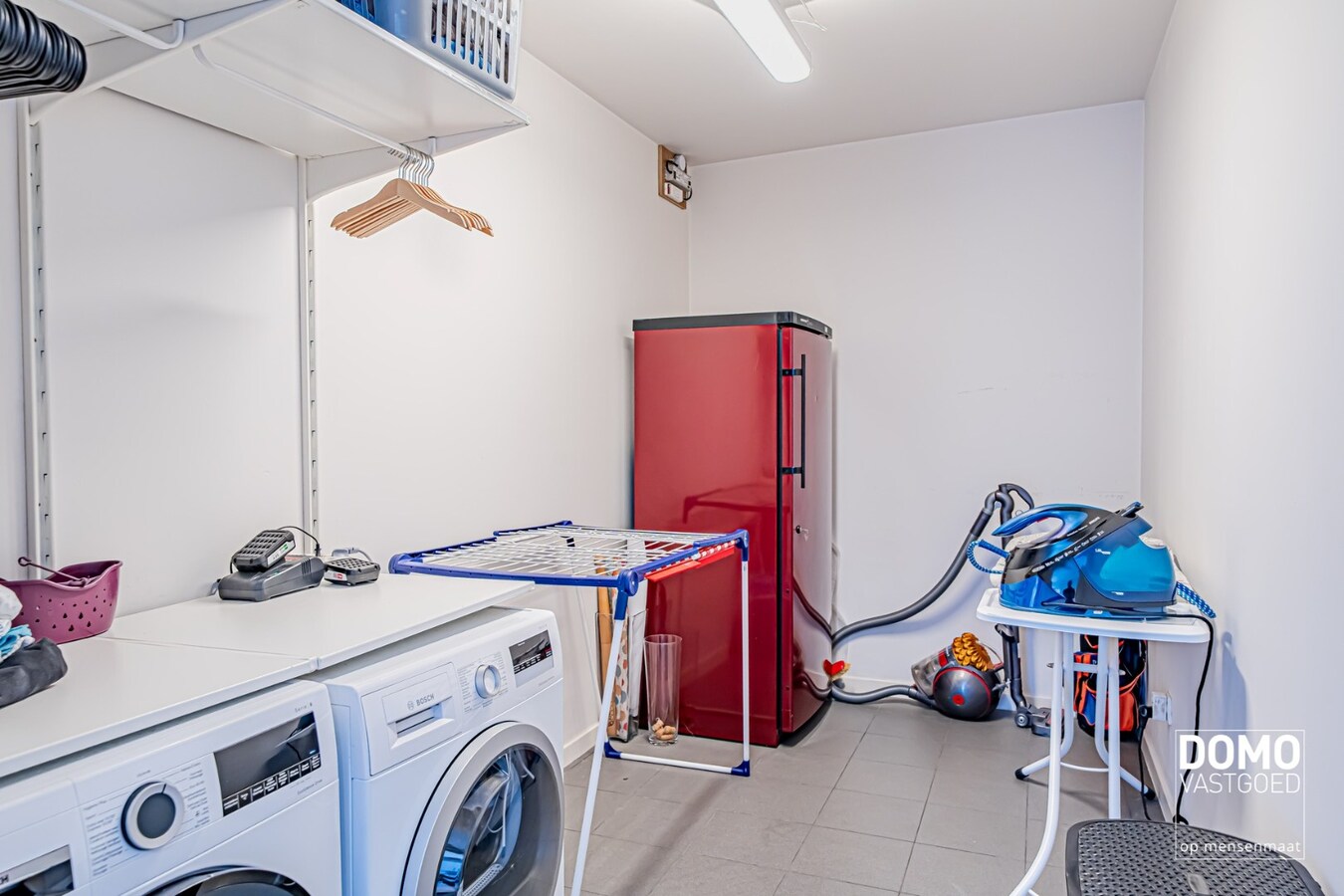 INSTAPKLARE GEZINSWONING MET 3 SLAAPKAMERS, EPC-LABEL A EN ZONNIGE TUIN IN KERMT 