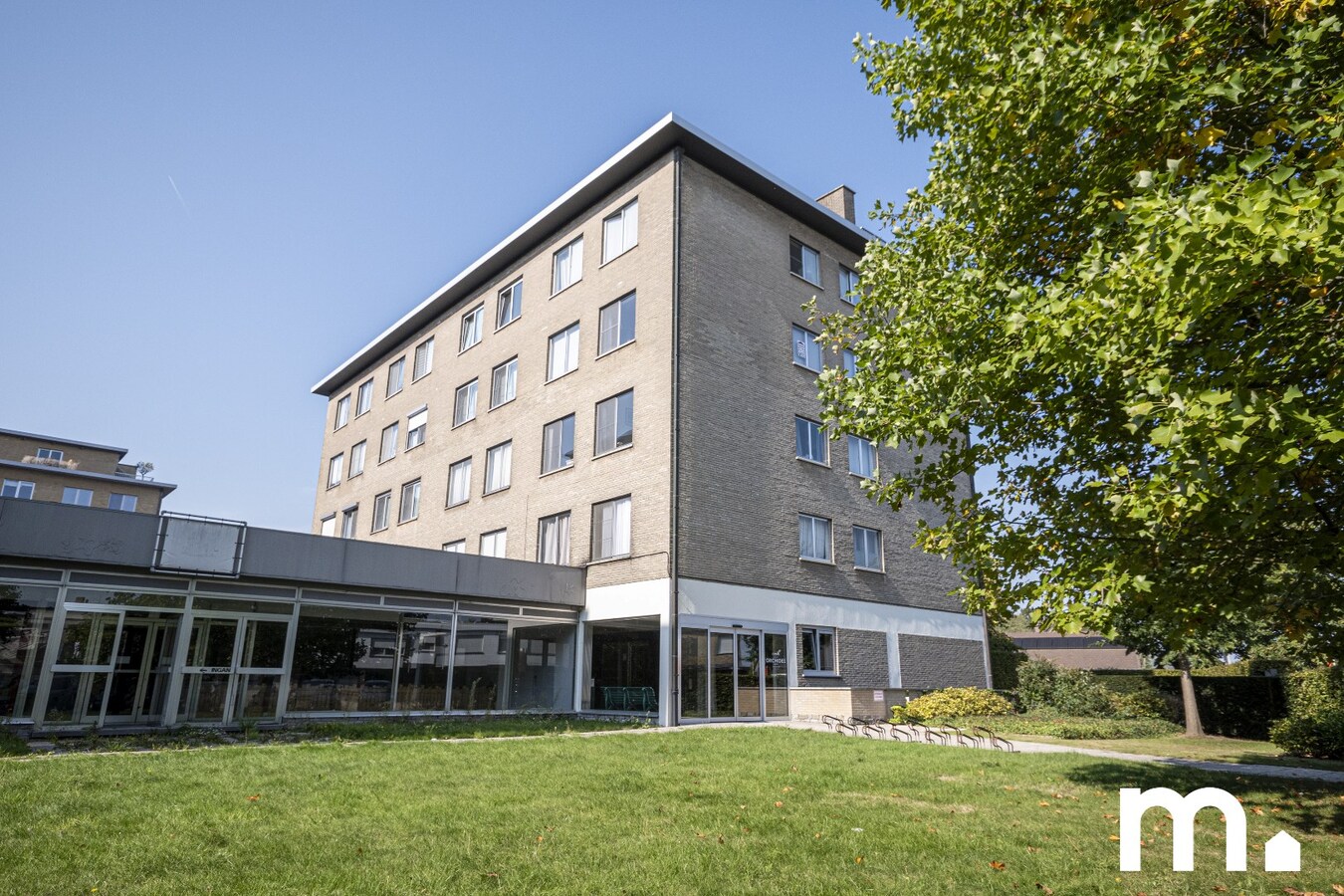 Energiezuinig handelspand van 64 m2 op commerciële ligging! 
