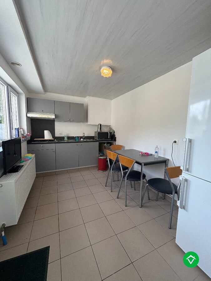 Halfopen bebouwing in Oudenburg (Ettelgem) met 4 slaapkamers en tuin 