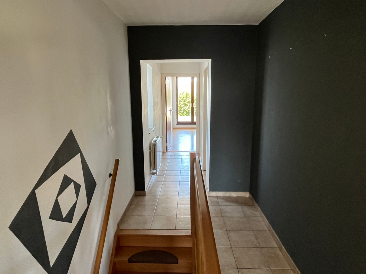 Ruim 2-slpk-appartement mét terras te Gavere-Asper 