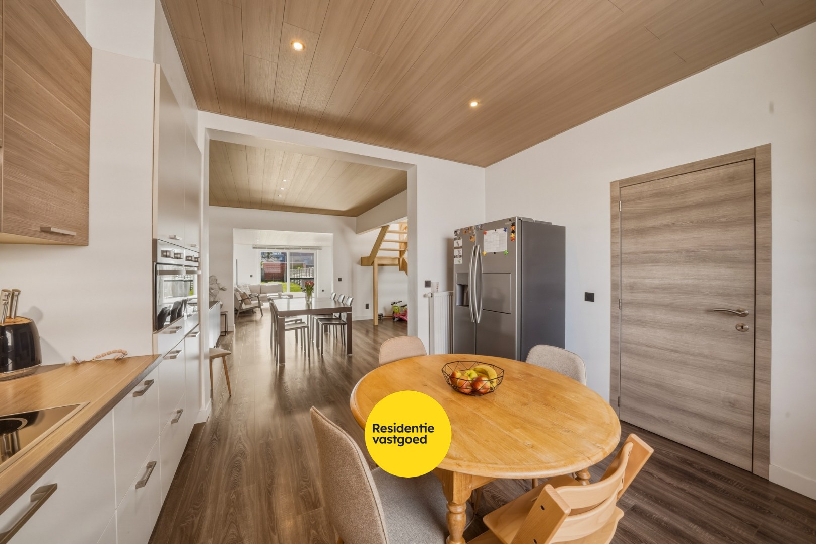 Verrassend ruime gezinswoning met zonnige tuin in Oudenburg 