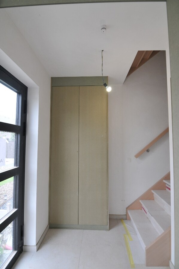 Nieuwbouwwoning te koop in rustige verkaveling te Sint-Baafs-Vijve 