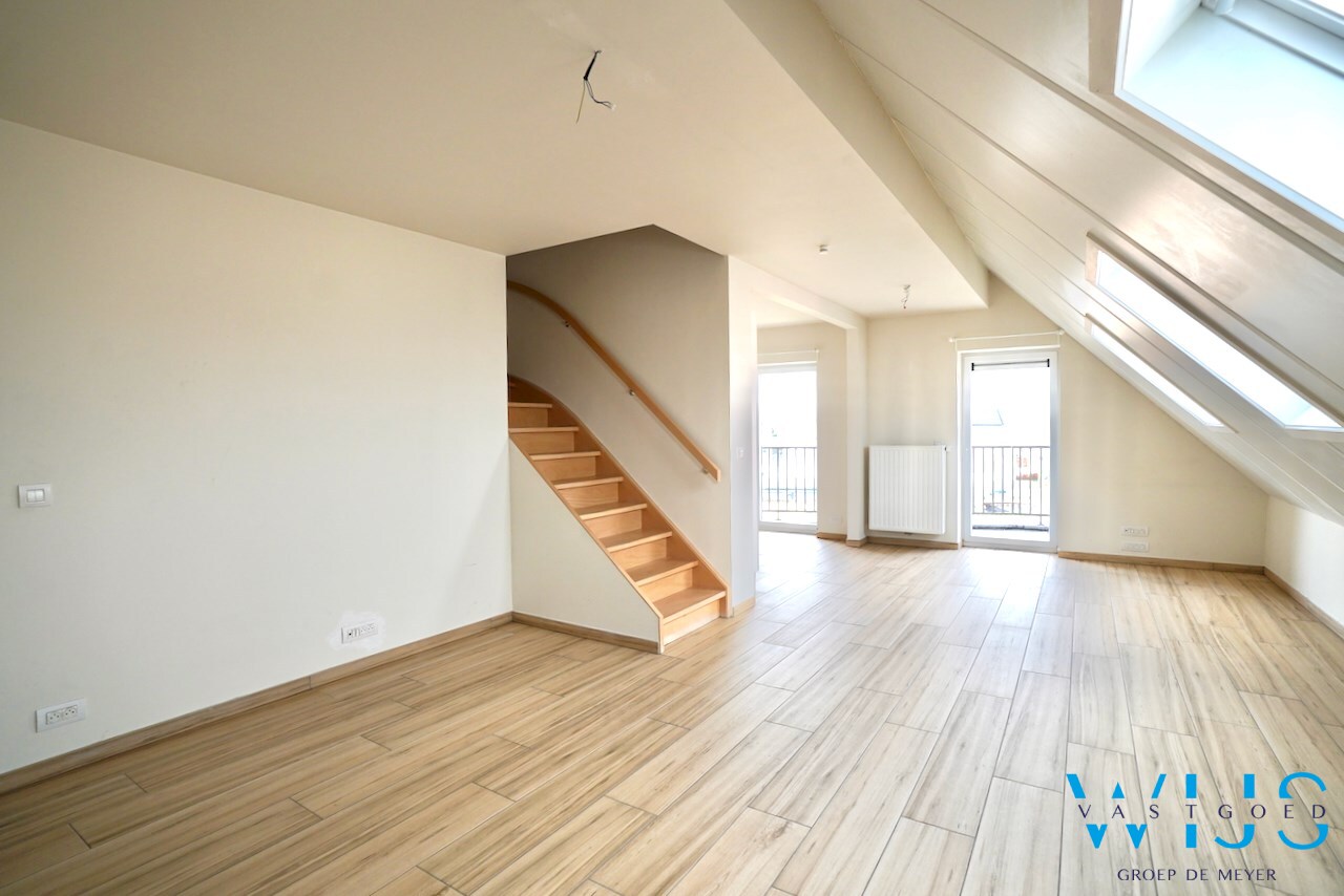 Leuk tweeslaapkamer appartement met zonneterras in hartje ERTVELDE! 