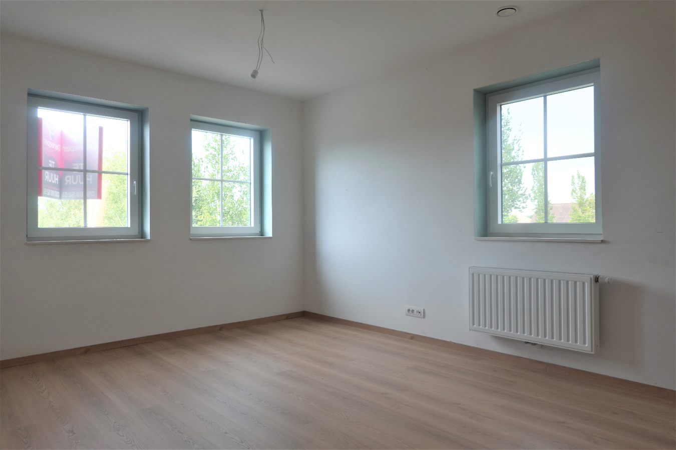 Prachtige halfopen nieuwbouw 