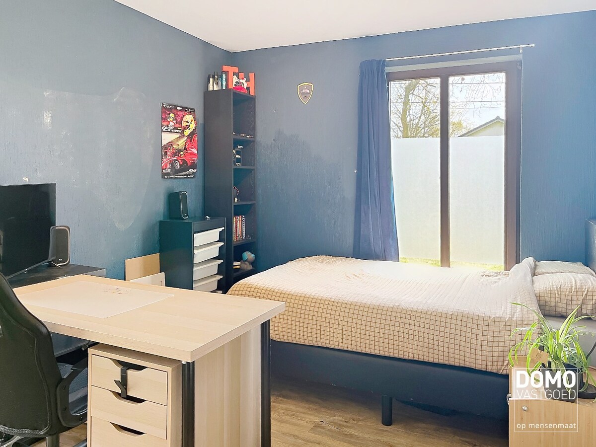 GROND VAN 6A91CA MET WONING TE KOOP IN HASSELT - MOGELIJKHEID TOT RENOVATIE BESTAANDE WONING OF AFBRAAK/WEDEROPBOUW 