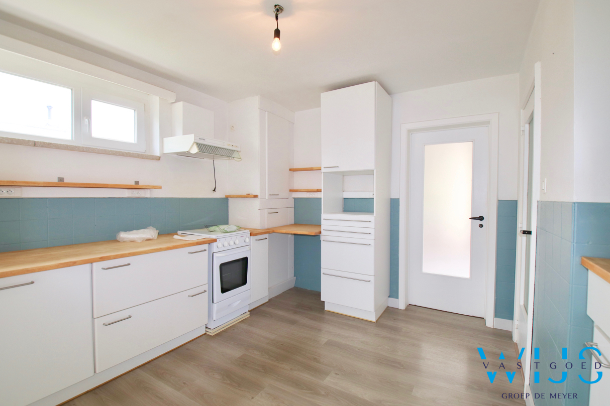 Instapklaar &amp; volwaardig appartement in Sint - Amandsberg 