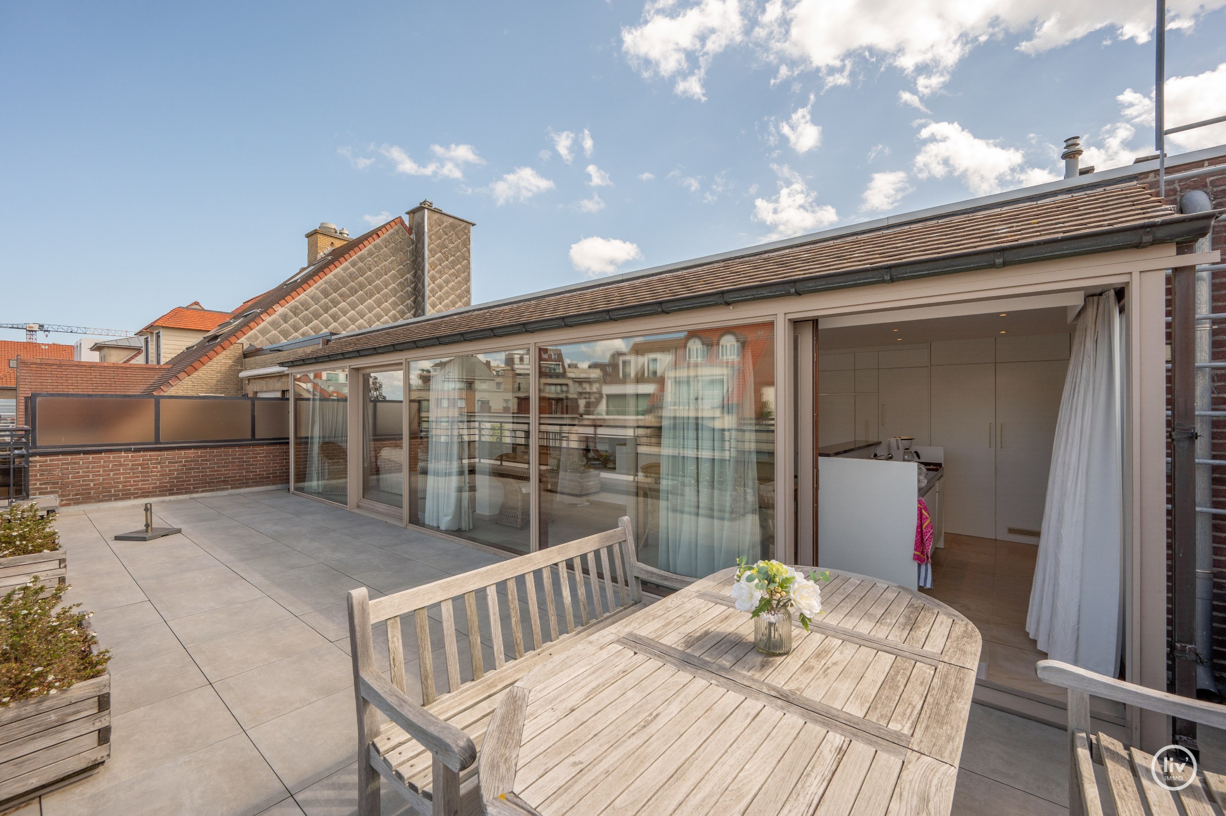 Overname Aandelen - Penthouse met Garagebox 