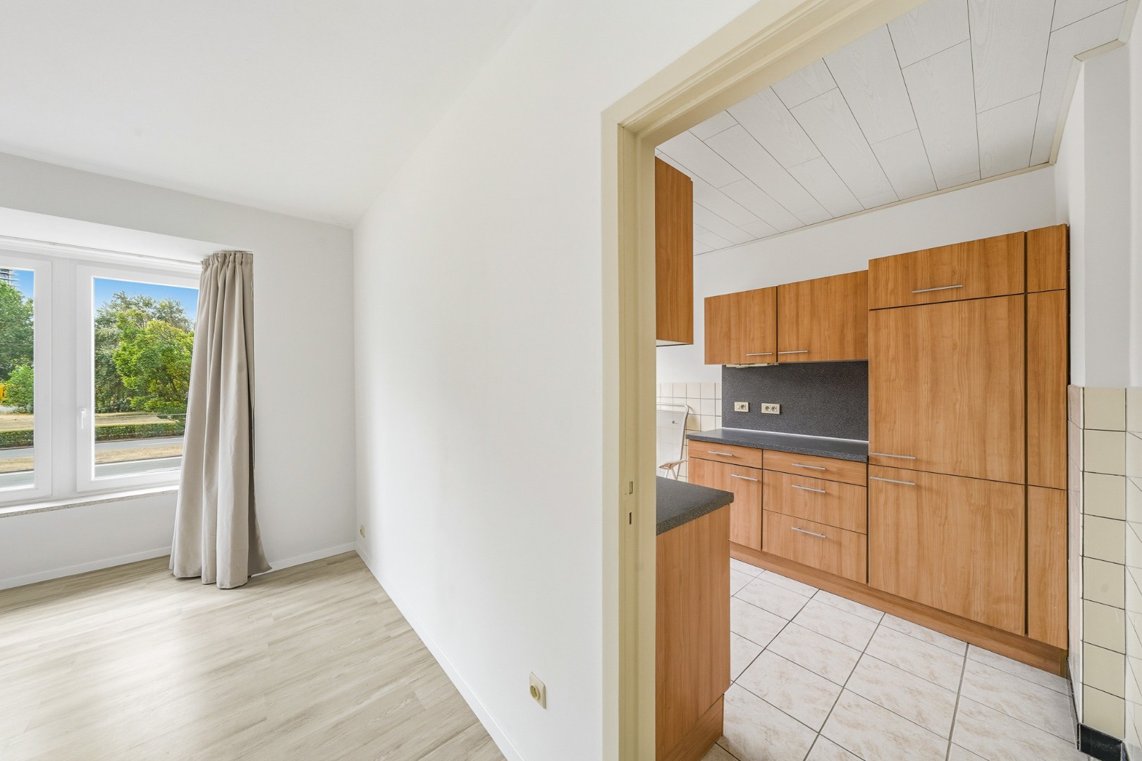 Instapklaar appartement met 2 slaapkamers te Oostende 