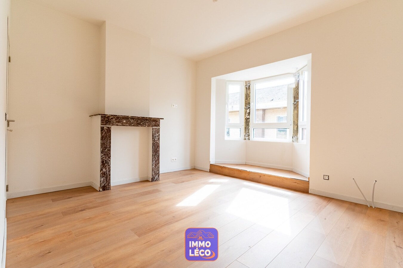 Maison rénovée en 2024, dans le centre, jardin et garage 