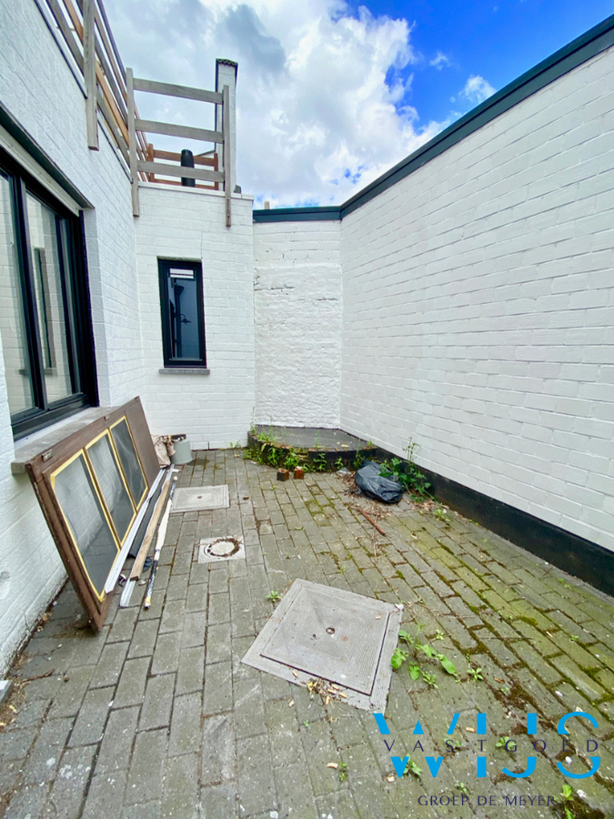 Instapklaar gelijkvloers appartement met 1 slaapkamer &amp; binnenkoer te ASSENEDE! 