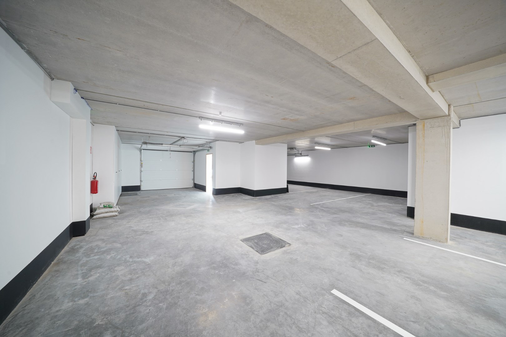 Nieuwbouwproject te Bredene bestaande uit 5 appartementen en 5 autotaanplaatsen. 