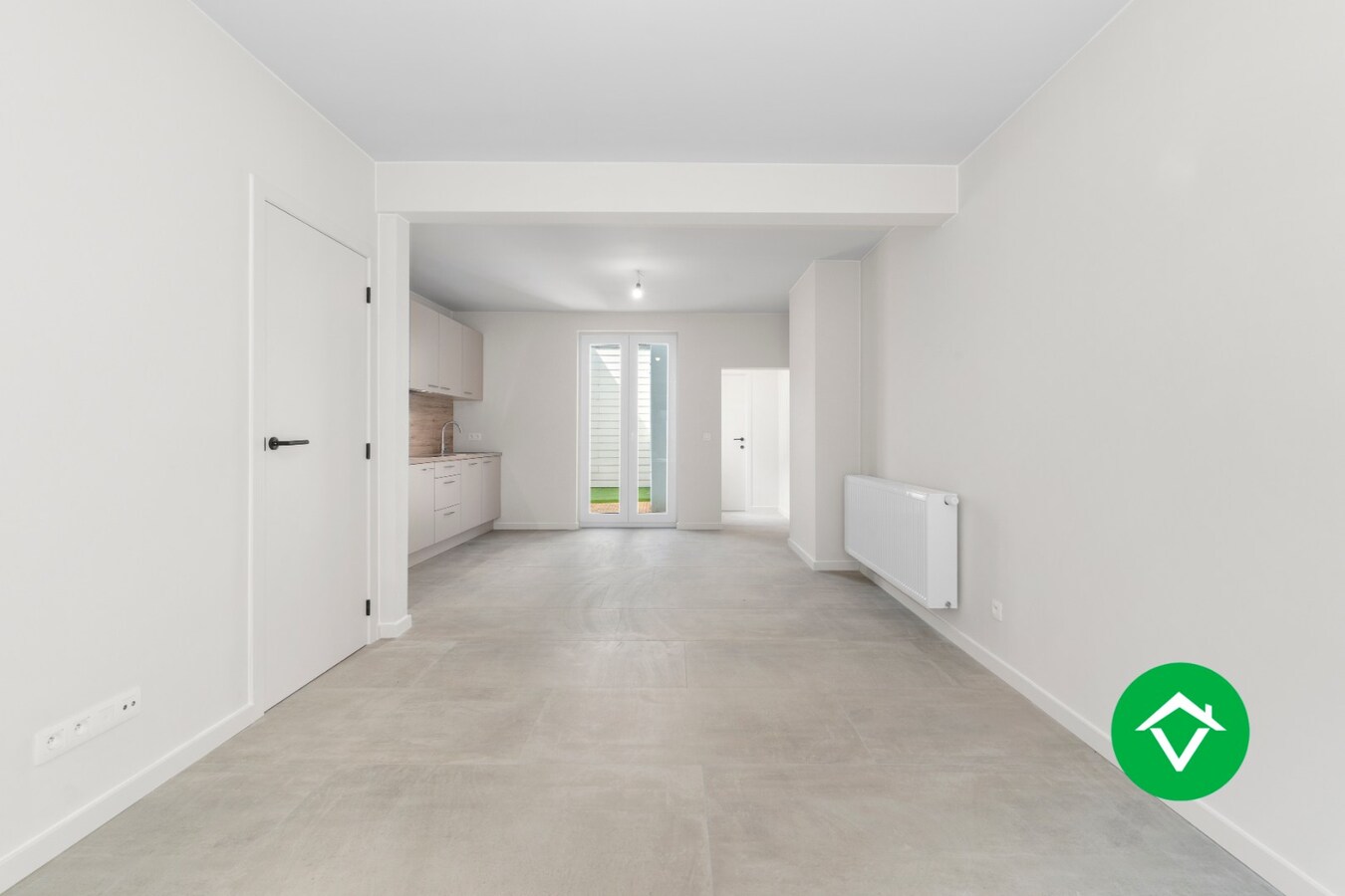 Instapklare rijwoning in hartje Gistel – gerenoveerd in 2025 