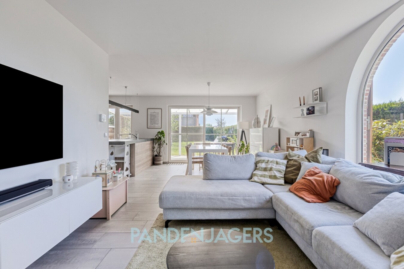 Moderne woning op het einde van een doodlopende straat te Duffel 