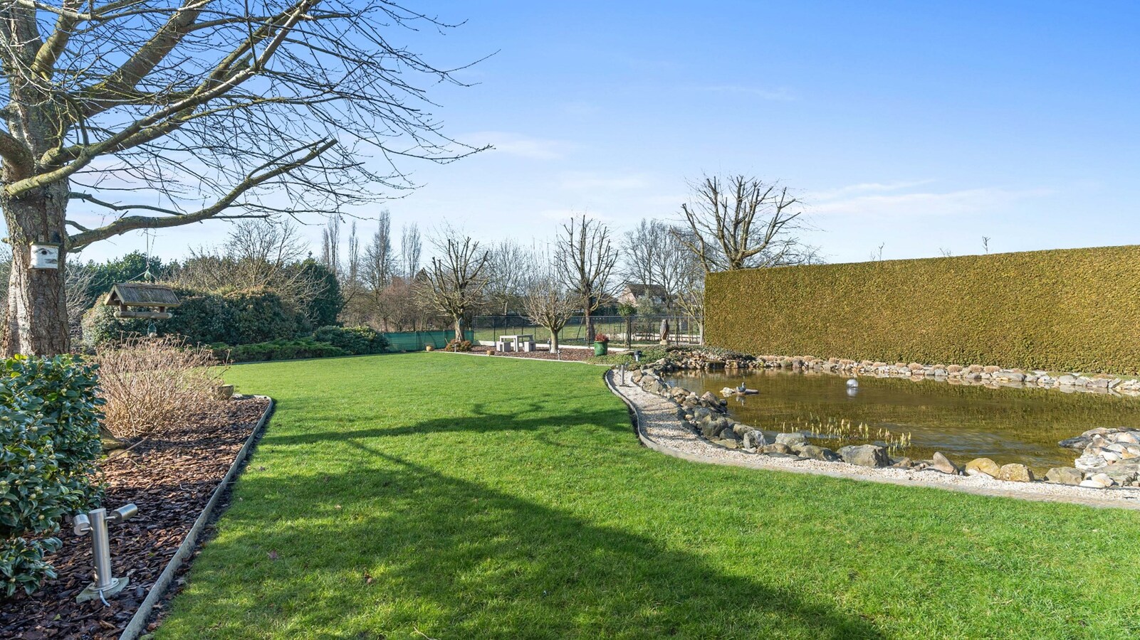 Perfect onderhouden, energiezuinig landhuis met unieke ligging 