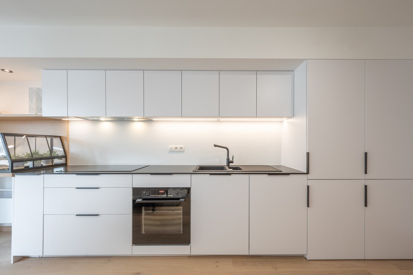 Zeer leuk, volledig gerenoveerd en ingericht vakantieappartement te Duinbergen 