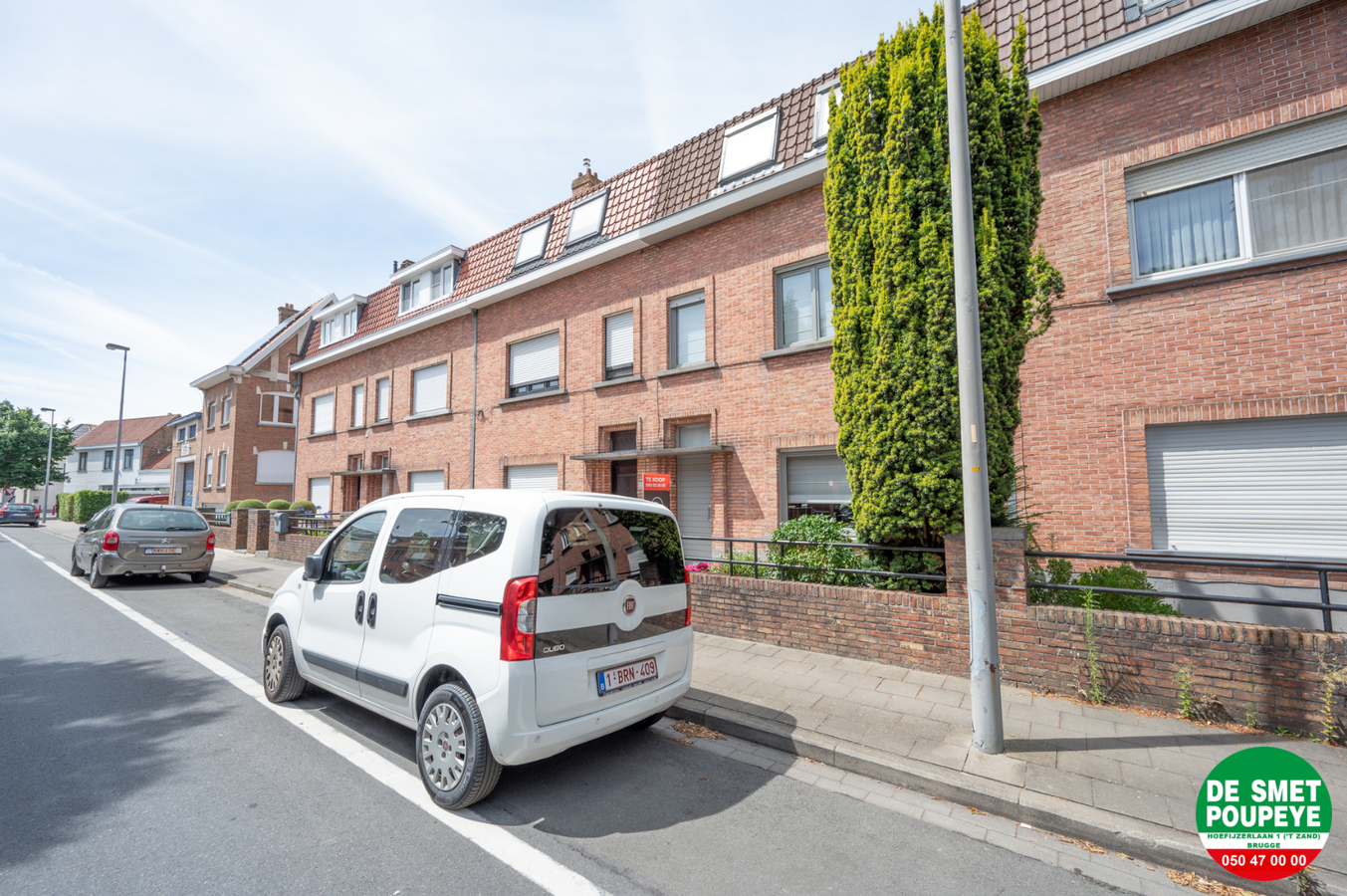 Verrassend ruime en goed onderhouden woning met ruime garage 