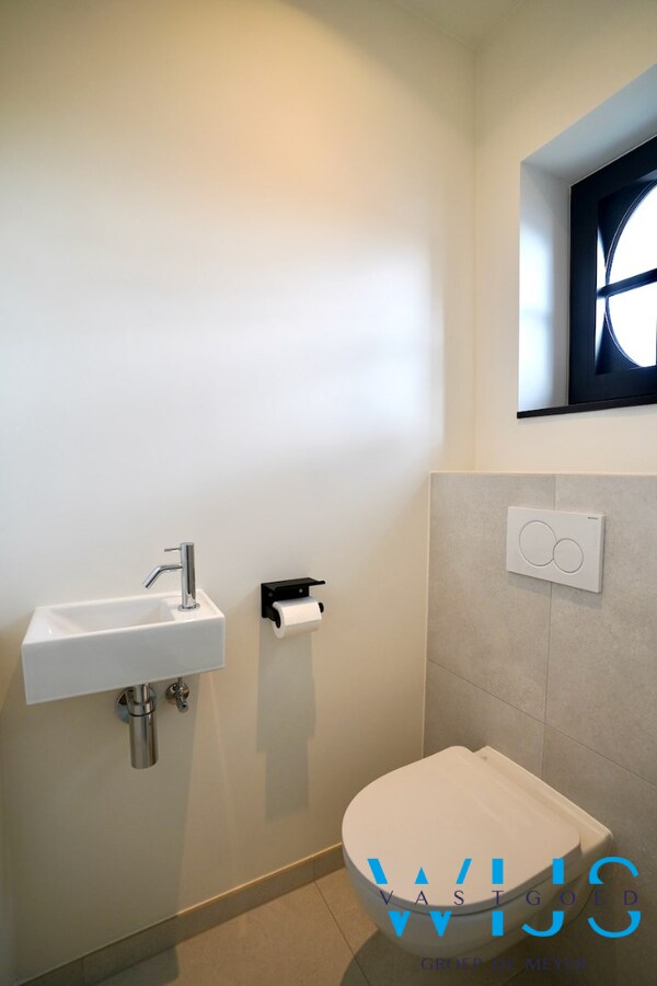 Zeer ruime nieuwbouw op 510m² te ASSENEDE/BASSEVELDE! 