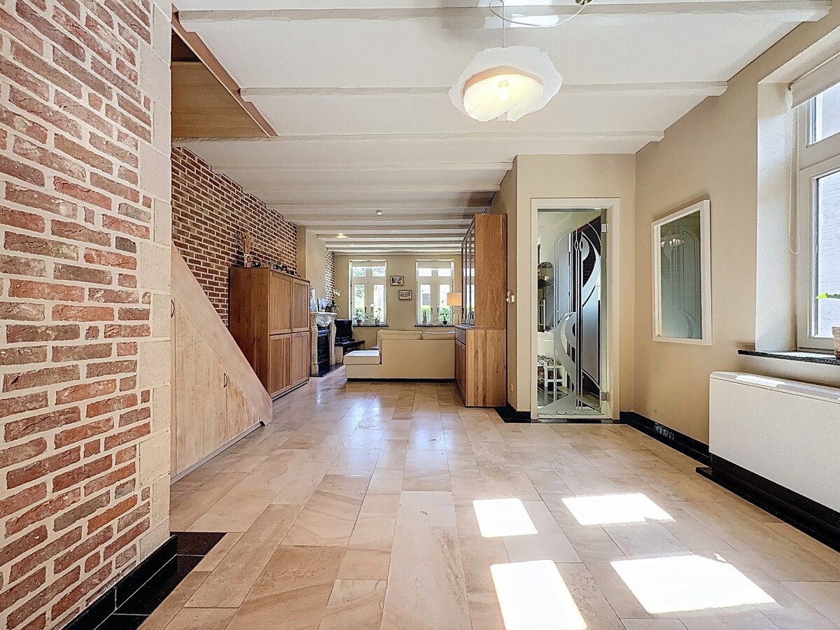 Charmante en instapklare woning in doodlopend straatje te Velzeke 