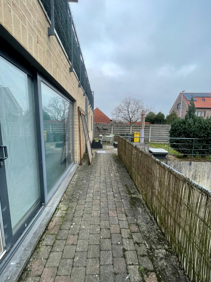 Gelijkvloersappartement te huur met twee slaapkamers en gezellig tuintje te Geel! 