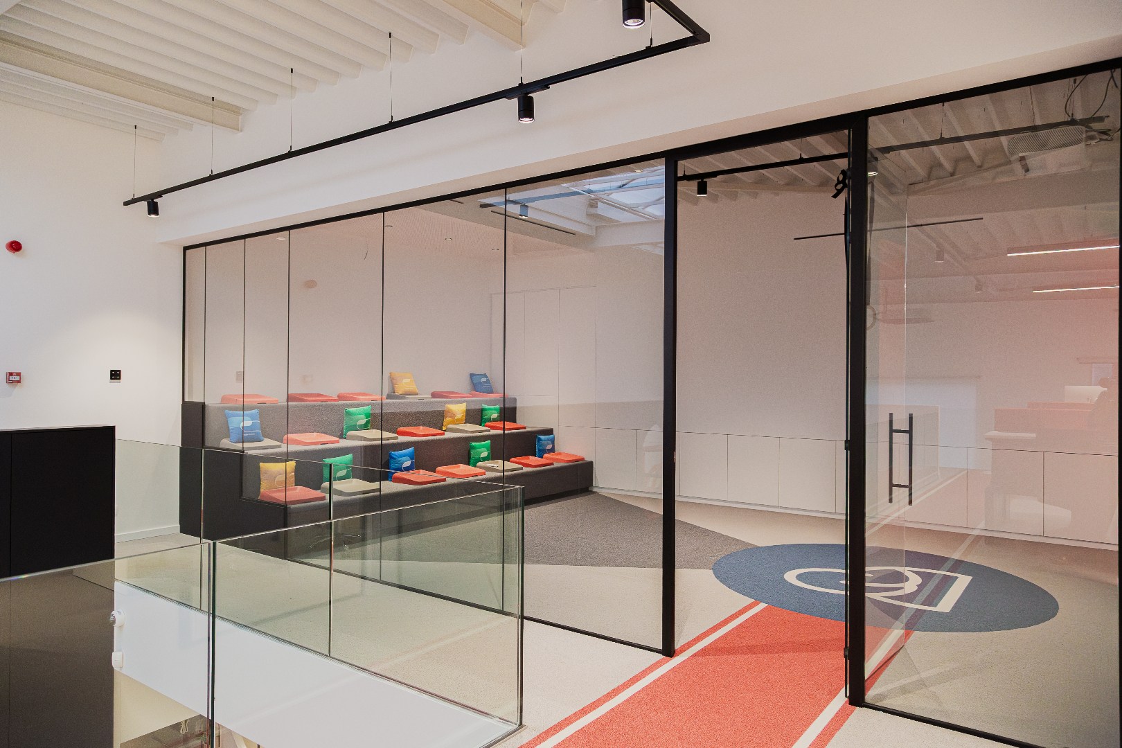 Kantoorgebouw op toplocatie 