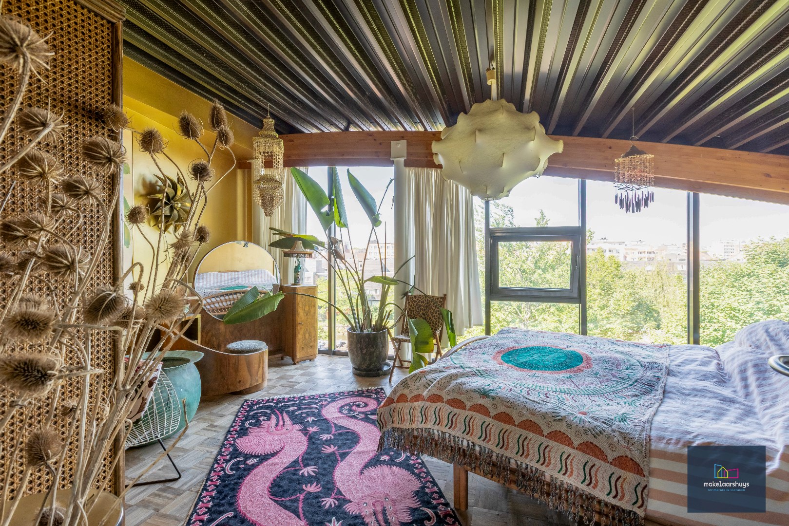 Unieke penthouse met prachtig terras en garagebox te Visserij 