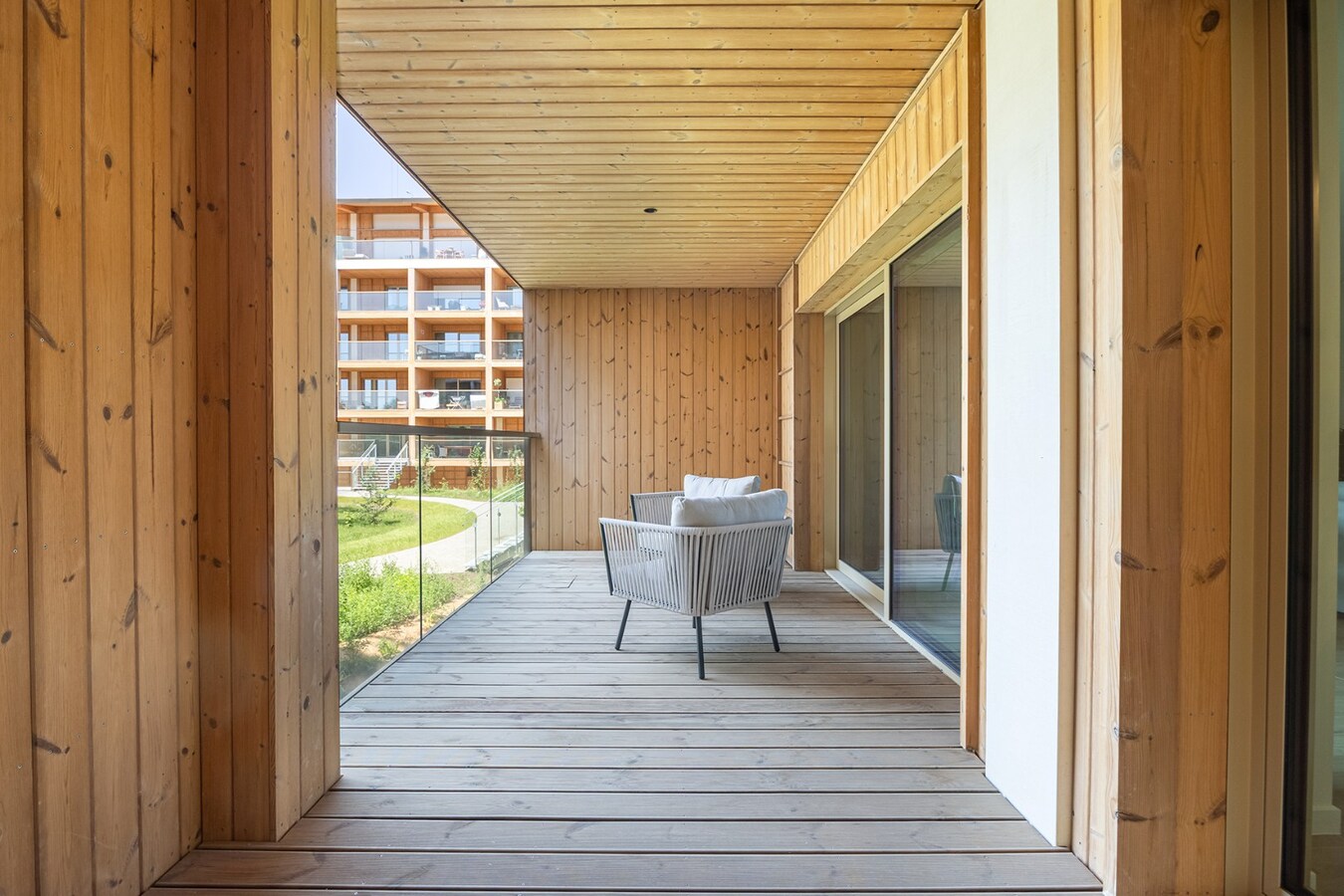 Exclusief nieuwbouwappt. met ruim terras te Nieuw Zuid! 