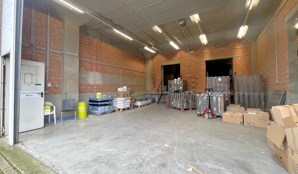 Kantoren en magazijn te huur in Ceka Center te Antwerpen