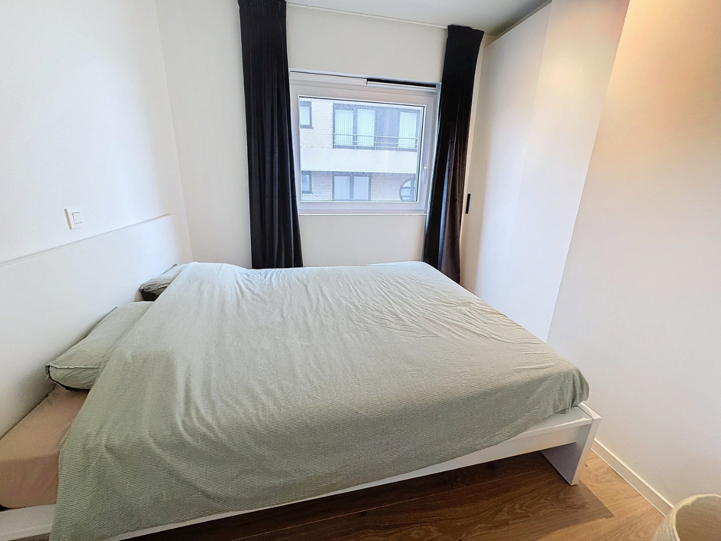 Recent gerenoveerd modern appartement vlakbij de zeedijk in Knokke-Heist. 