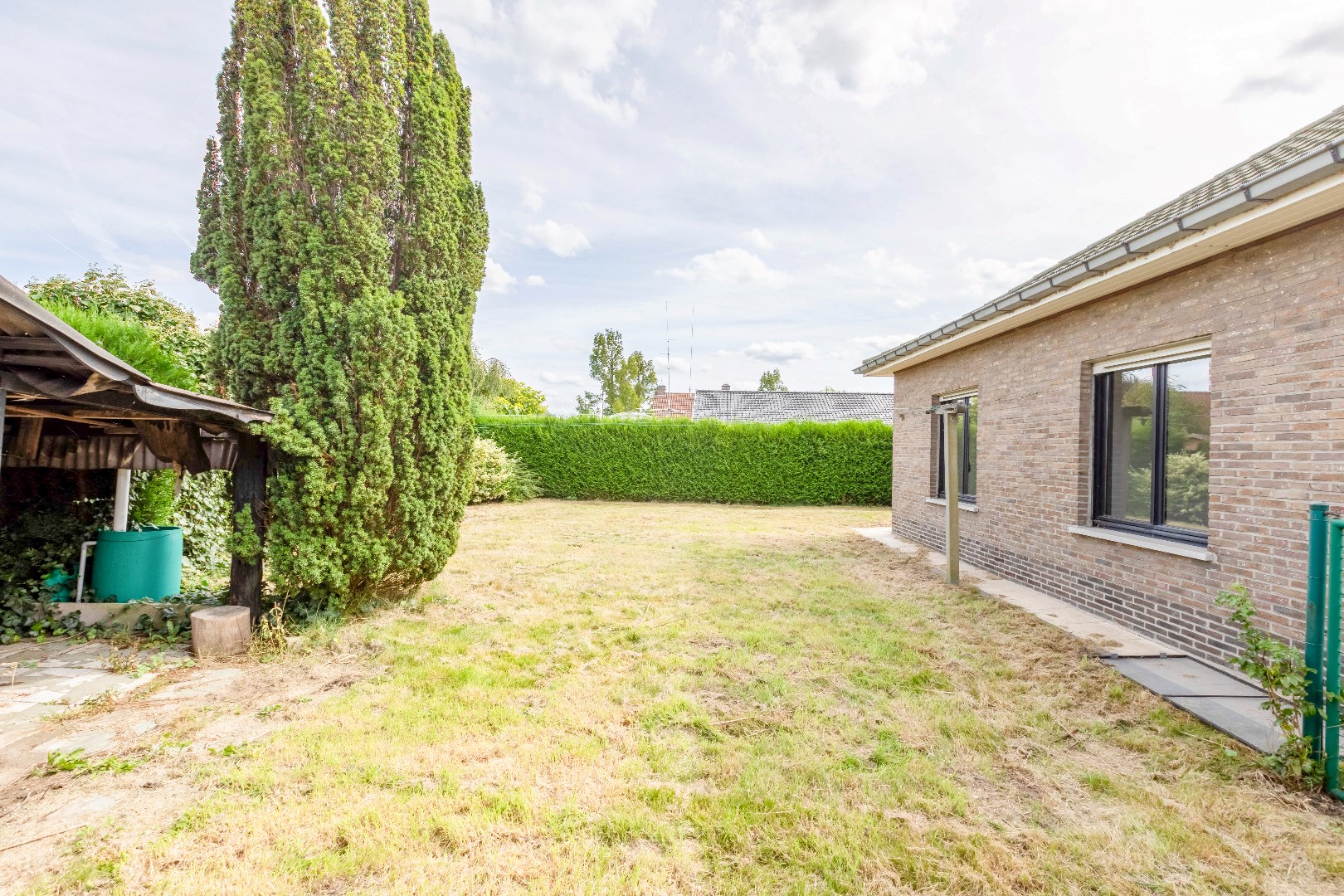 Bungalow op goede locatie te Wondelgem 