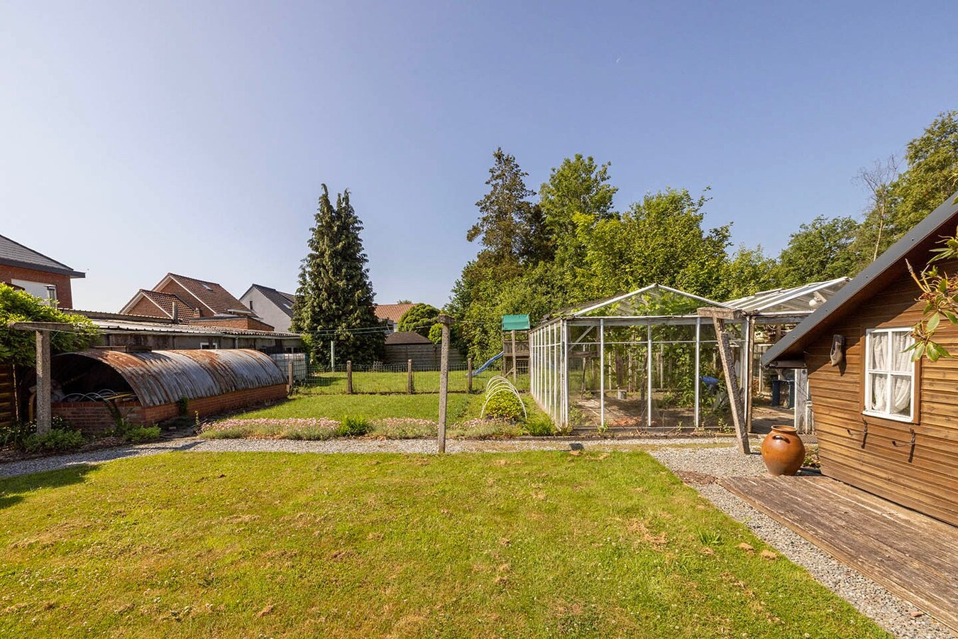 Ruime woning met tuin - 4 slpks - ideale locatie 