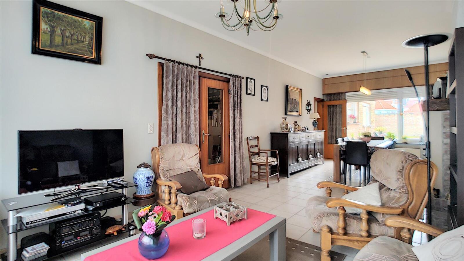 Ruime gezinswoning met tuin - Heist 