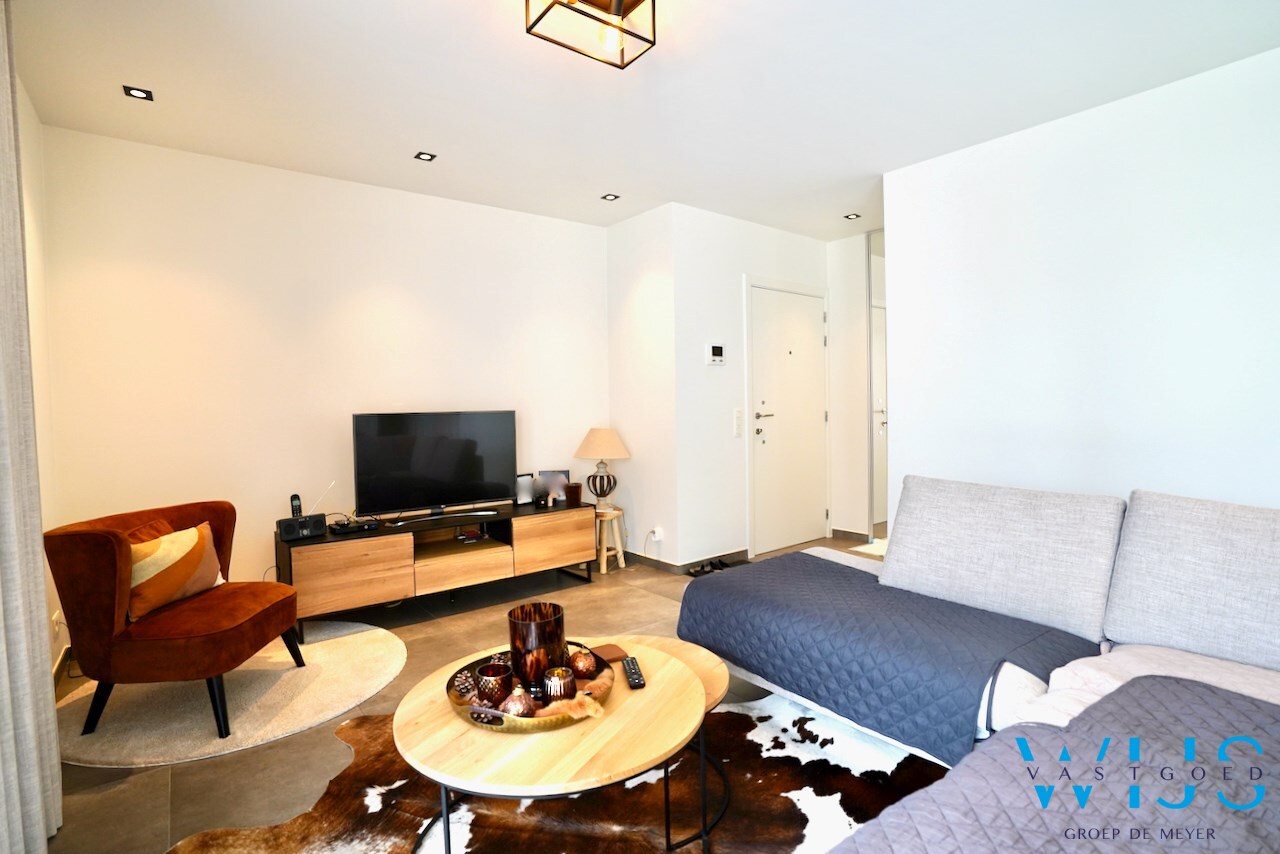 Gelijkvloers appartement te centrum Lovendegem ! 